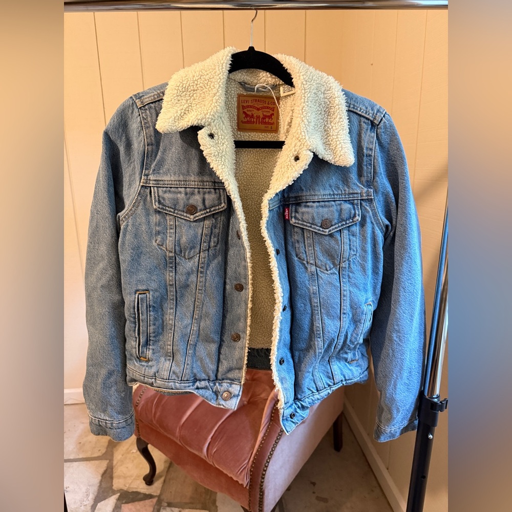 Levi's Cream Sherpa Lined Jacket